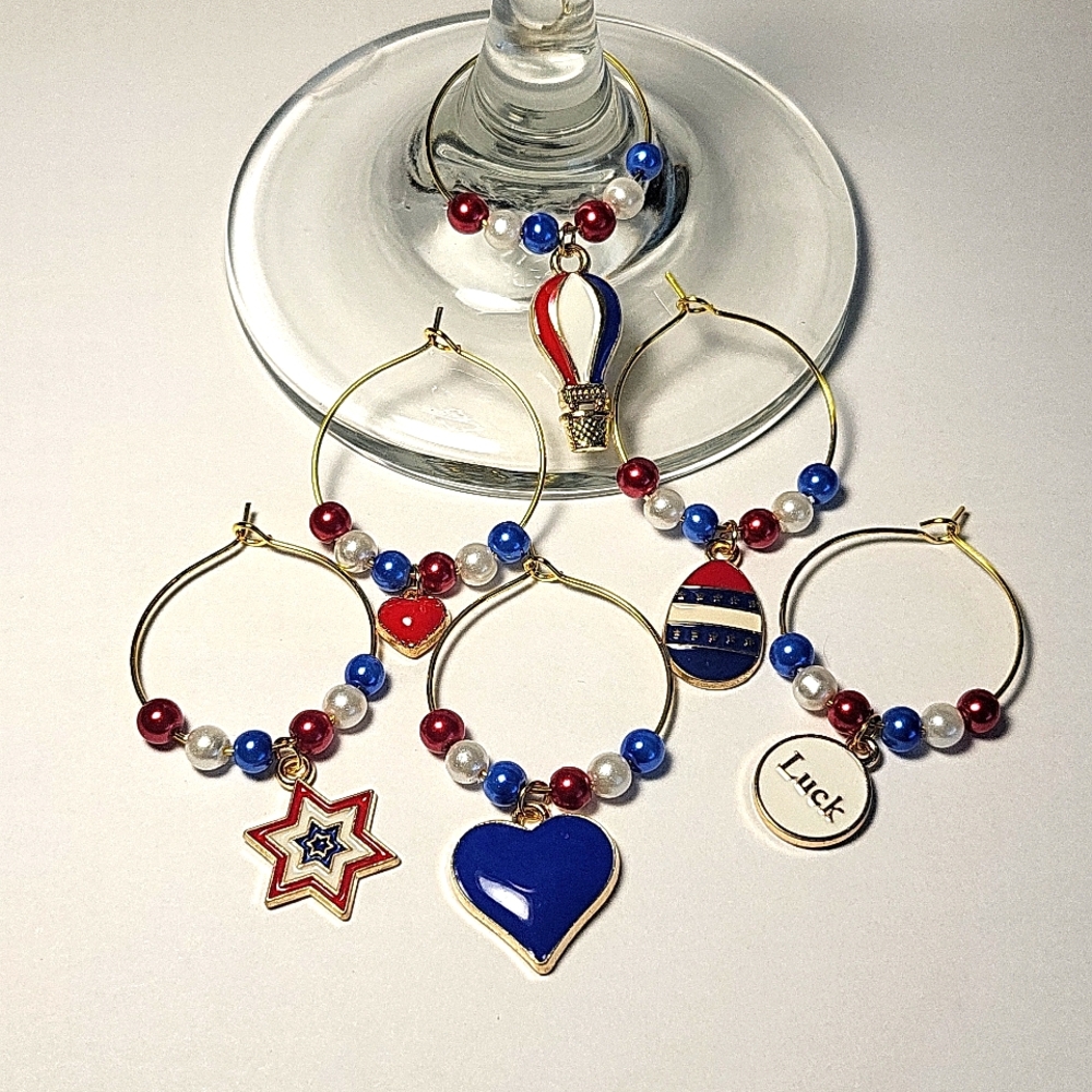 Handcrafted 6 Beautiful Celebrate America USA Crystal Wine Charms